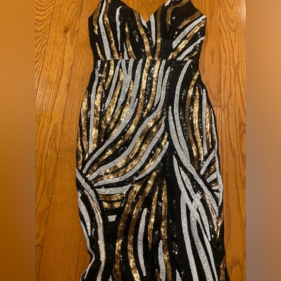 Sequin dress mid length - Picture 3 of 9